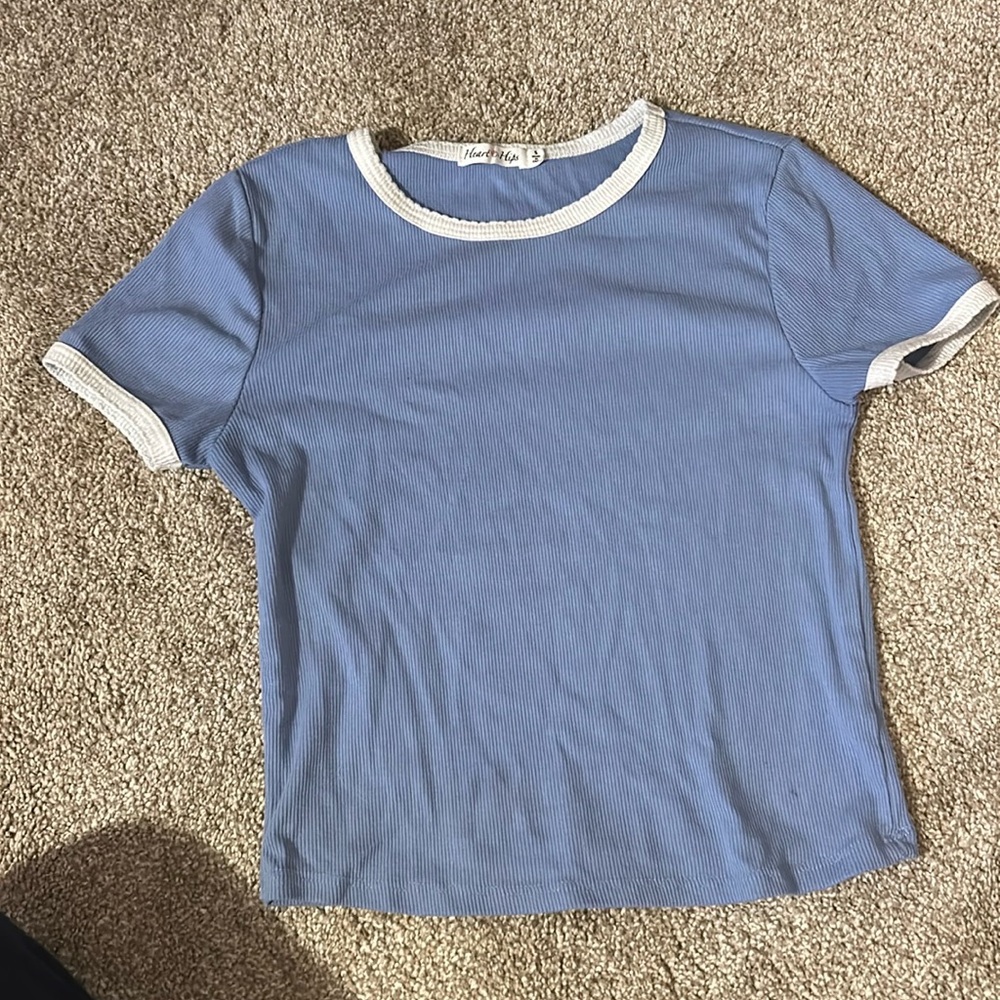 LIGHT BLUE HEART HIPS SIZE SMALL RIBBED BABY TEE